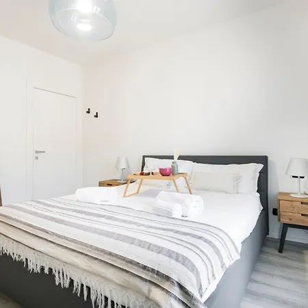 Apartamento In The Heart Of Porta Venezia Milán